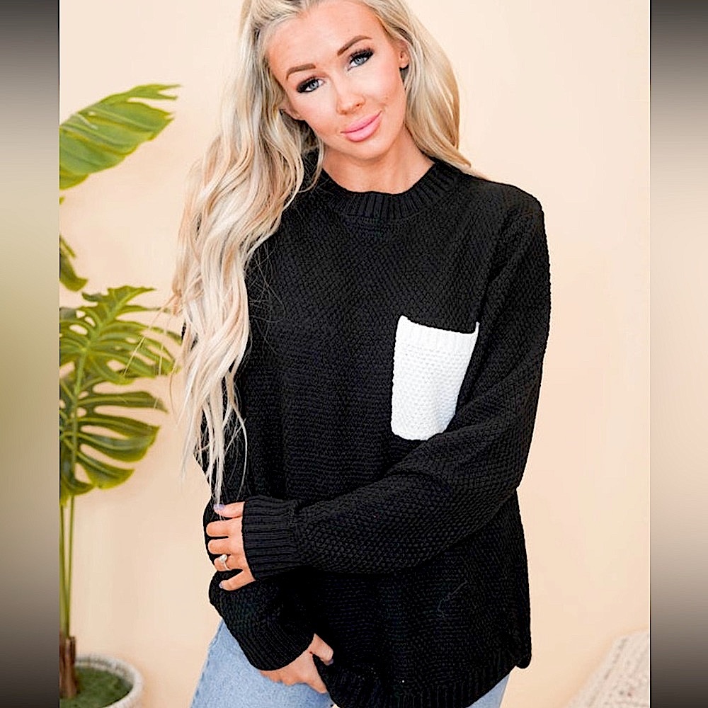 🍒BOGO50%🍒🆕🖤ZENANA: BLACK Knit Long Sleeve Pullover w/White Pocket SMALL